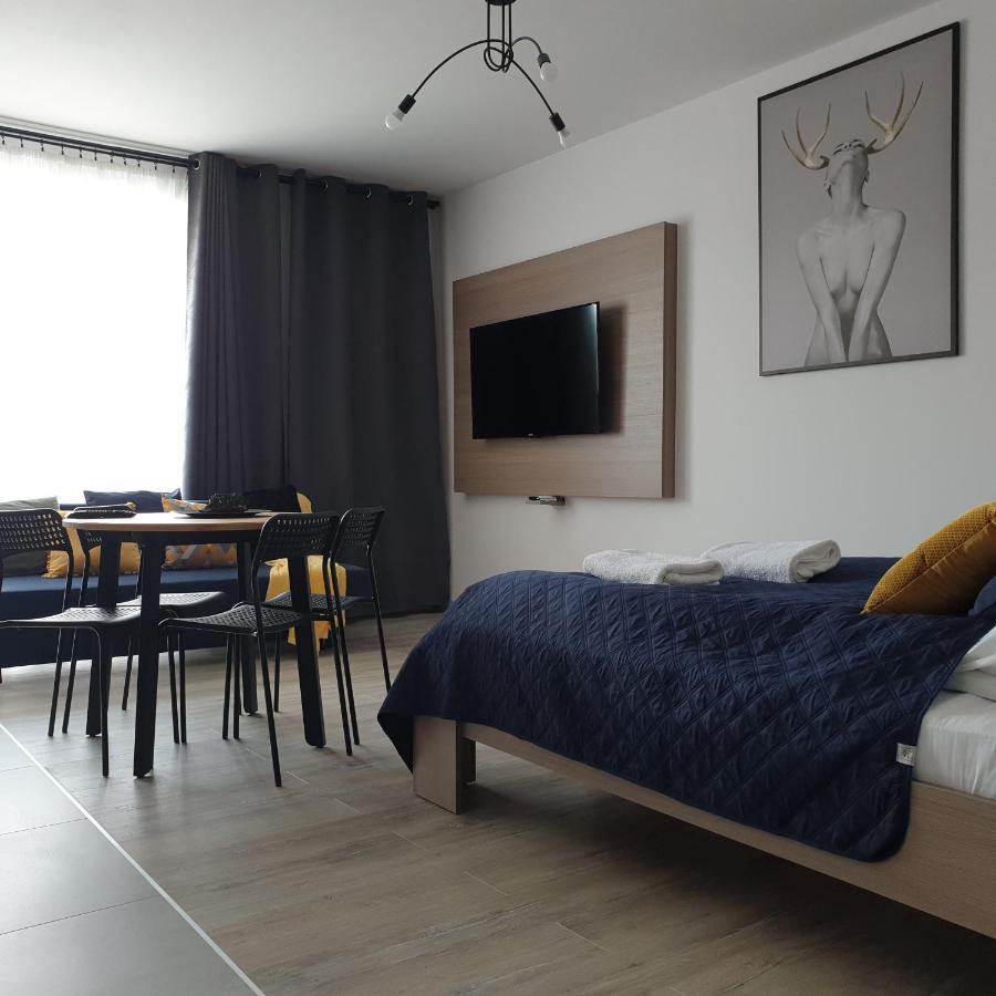 Q Apart Amber - Studio, Manufaktura, Klimatyzacja I Garaz Gratis, Netflix, Fv, Gwarancja Zadowolenia Łódź Exterior foto