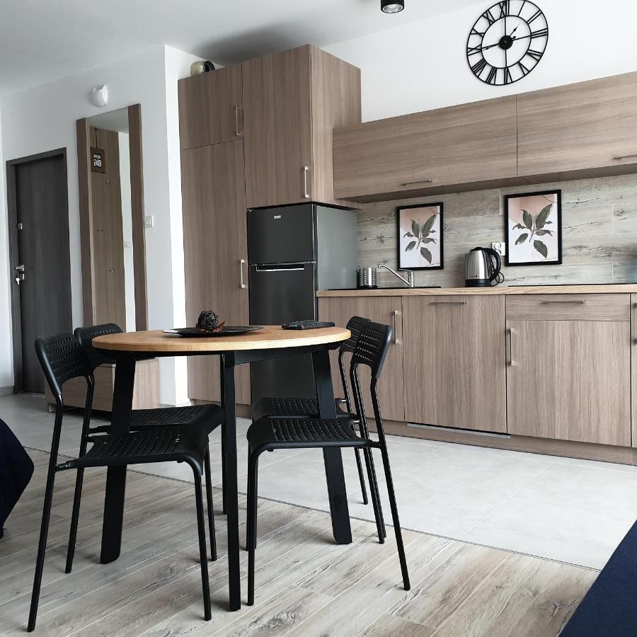 Q Apart Amber - Studio, Manufaktura, Klimatyzacja I Garaz Gratis, Netflix, Fv, Gwarancja Zadowolenia Łódź Exterior foto