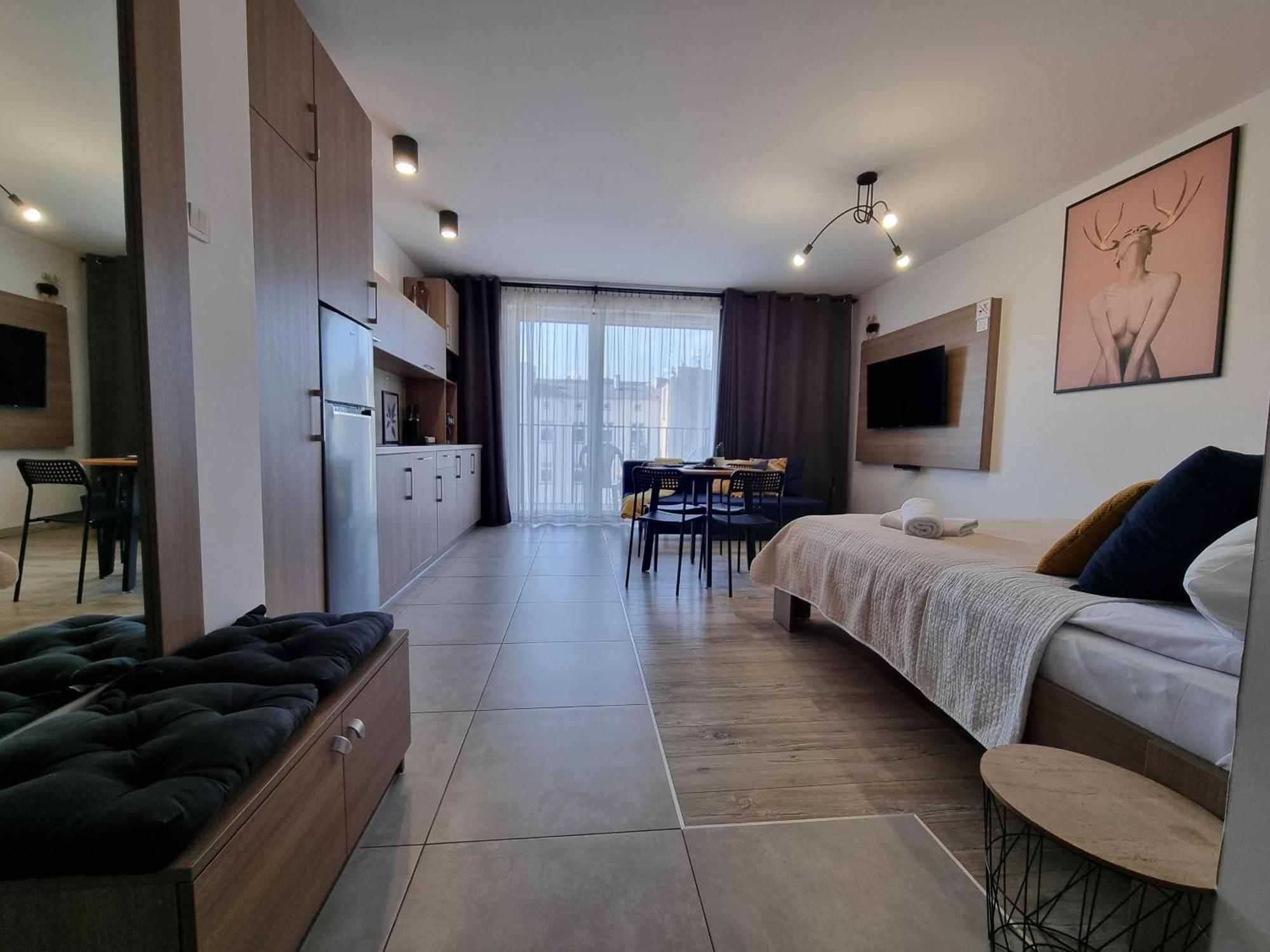 Q Apart Amber - Studio, Manufaktura, Klimatyzacja I Garaz Gratis, Netflix, Fv, Gwarancja Zadowolenia Łódź Exterior foto